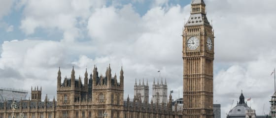 Hvorfor endringer i UK Gambling Act 2005 må vente til 2022
