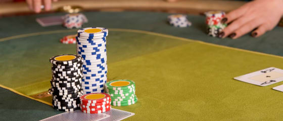 Fordeler og ulemper med å spille Caribbean Stud Poker